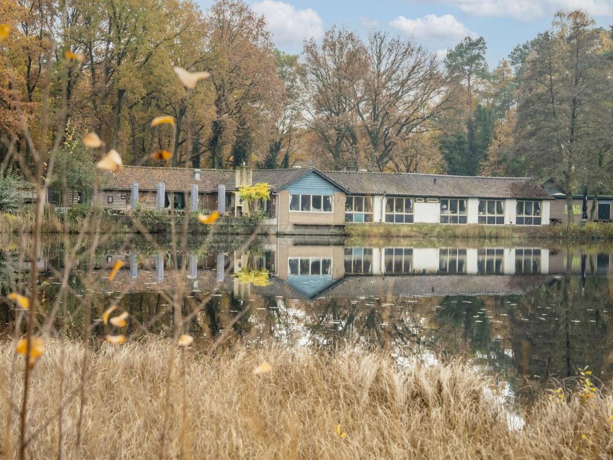 Modern Holiday Home In Stramproy In The Forest מראה חיצוני תמונה