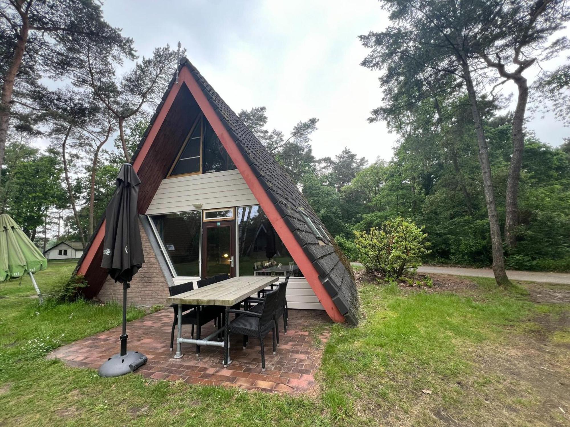 Modern Holiday Home In Stramproy In The Forest מראה חיצוני תמונה
